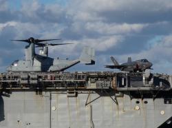 Osprey tiltrotor and F35B jets on the USS Wasp